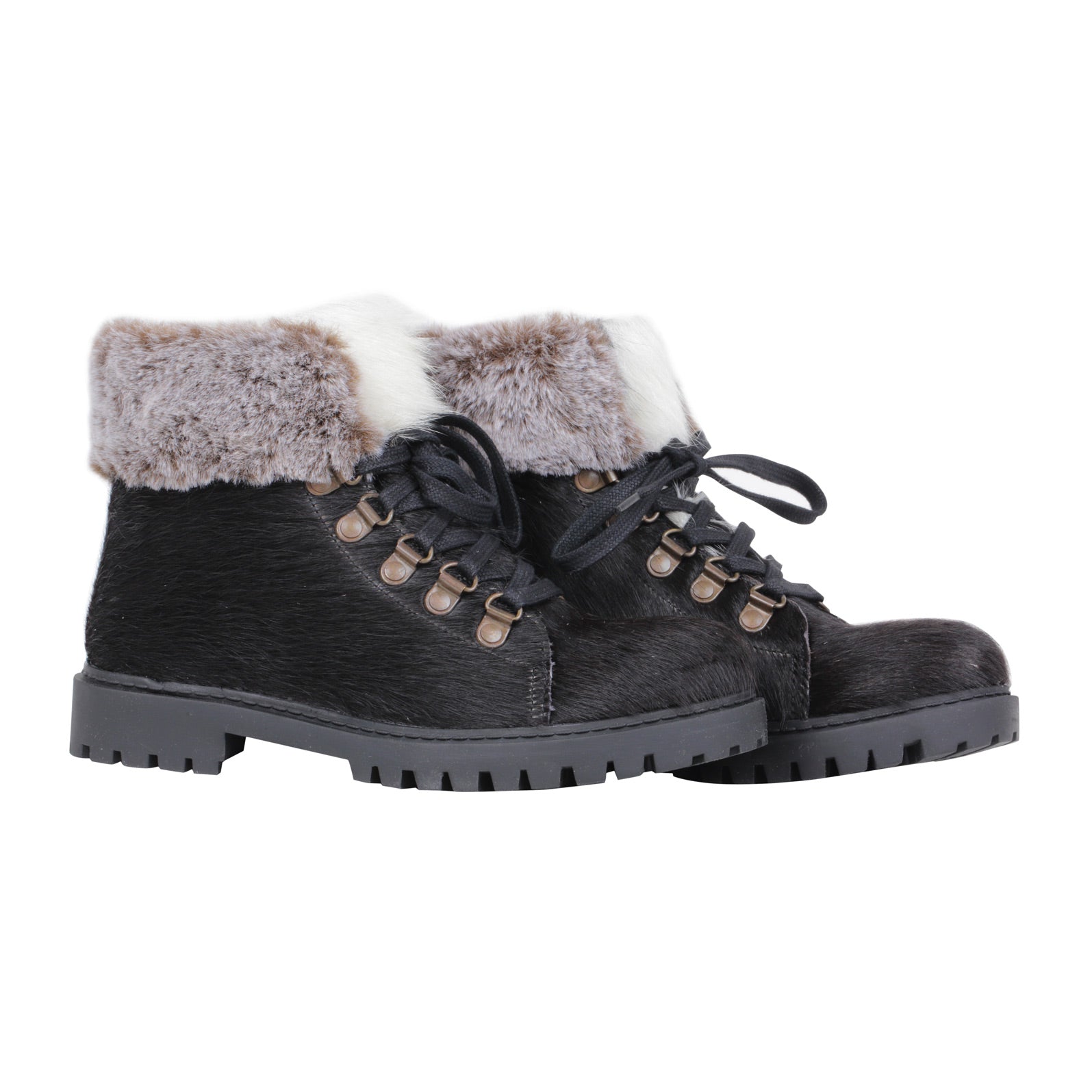 Turbulent Boots
