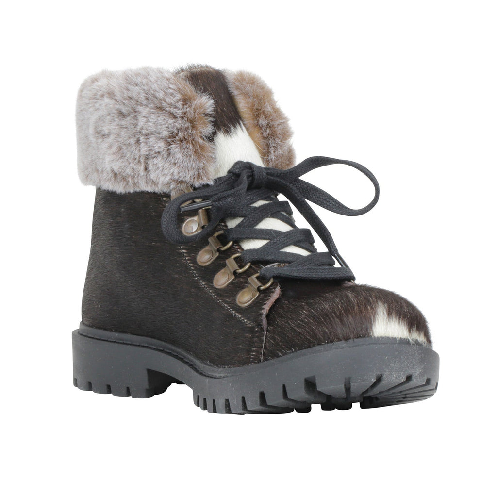 Turbulent Boots