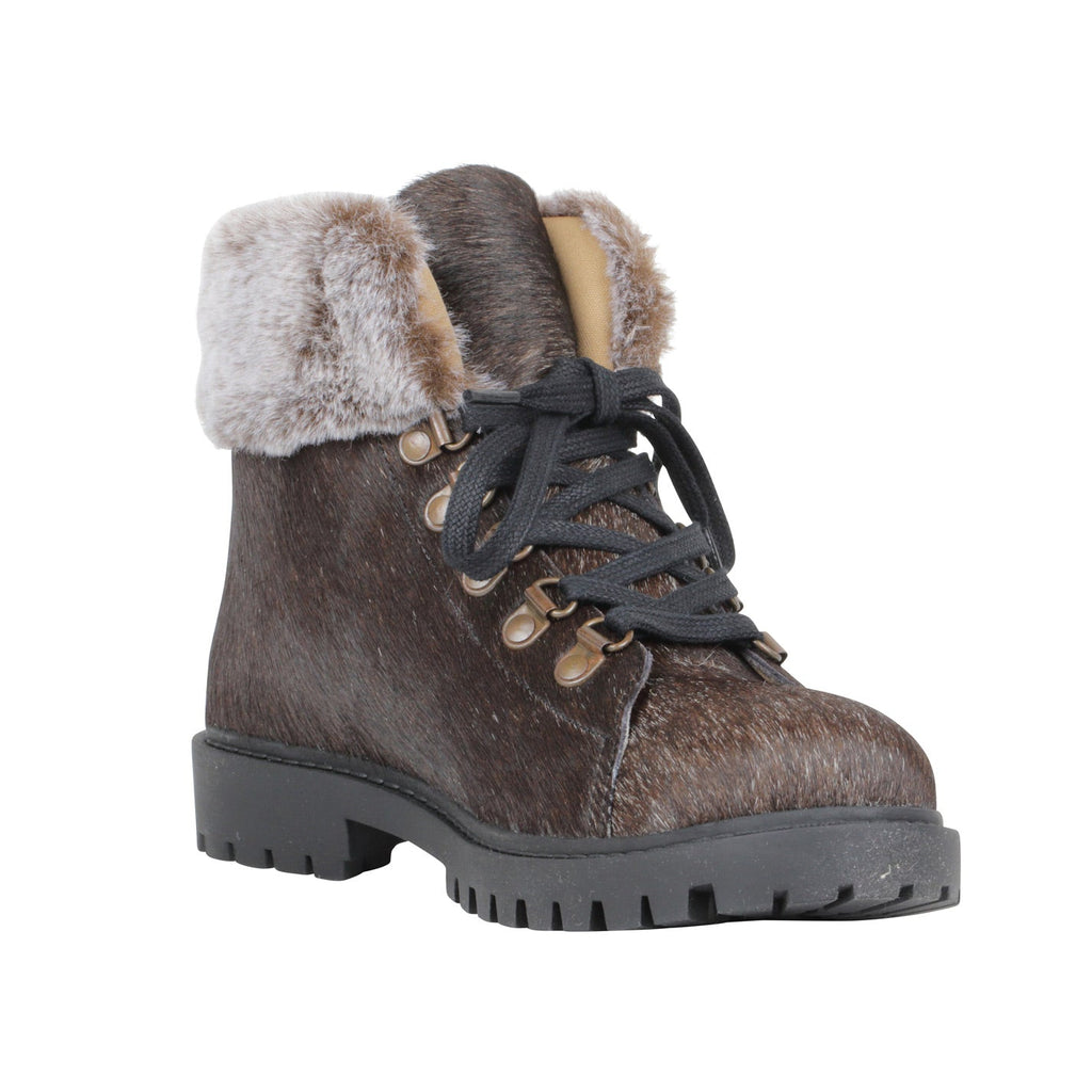 Turbulent Boots