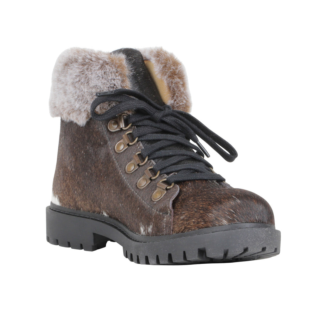 Turbulent Boots