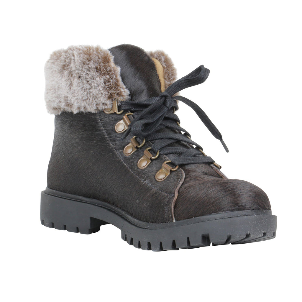 Turbulent Boots