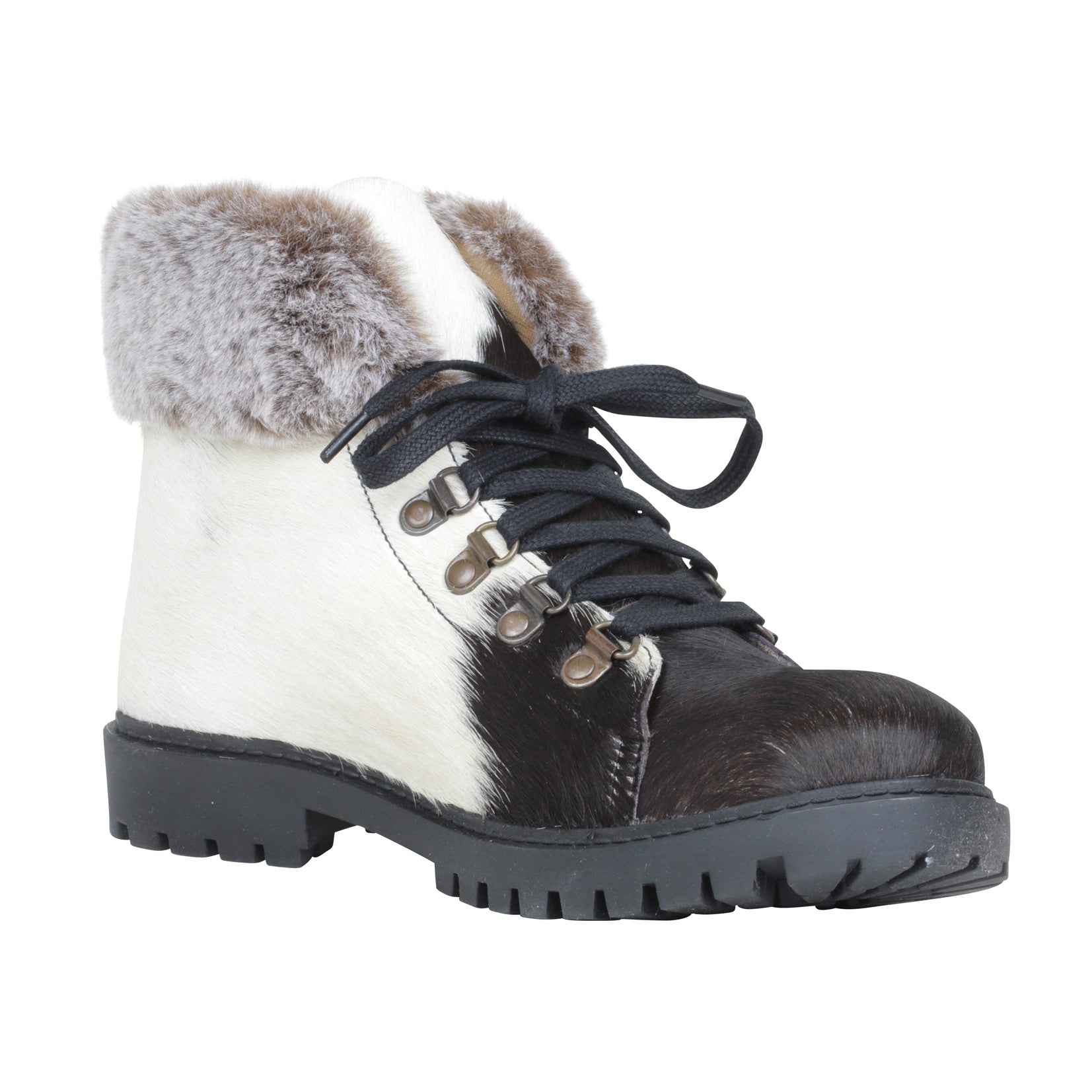 Turbulent Boots