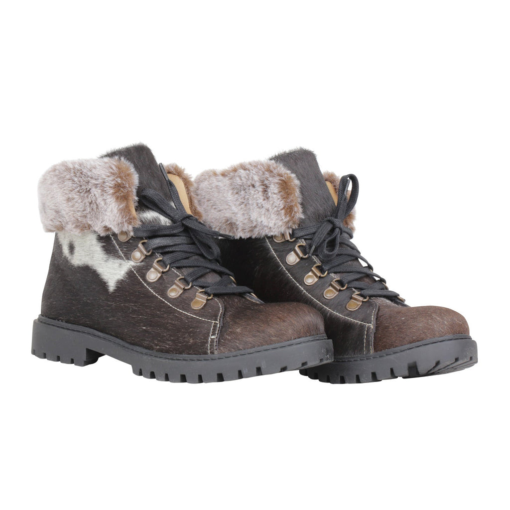 Turbulent Boots