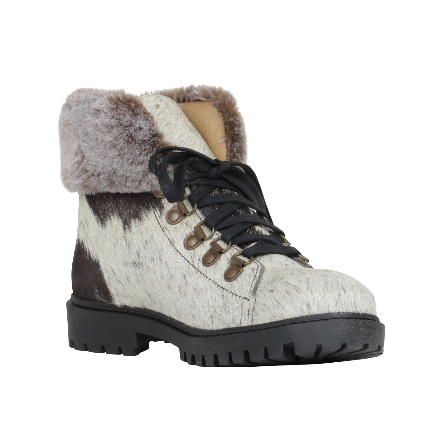 Turbulent Boots